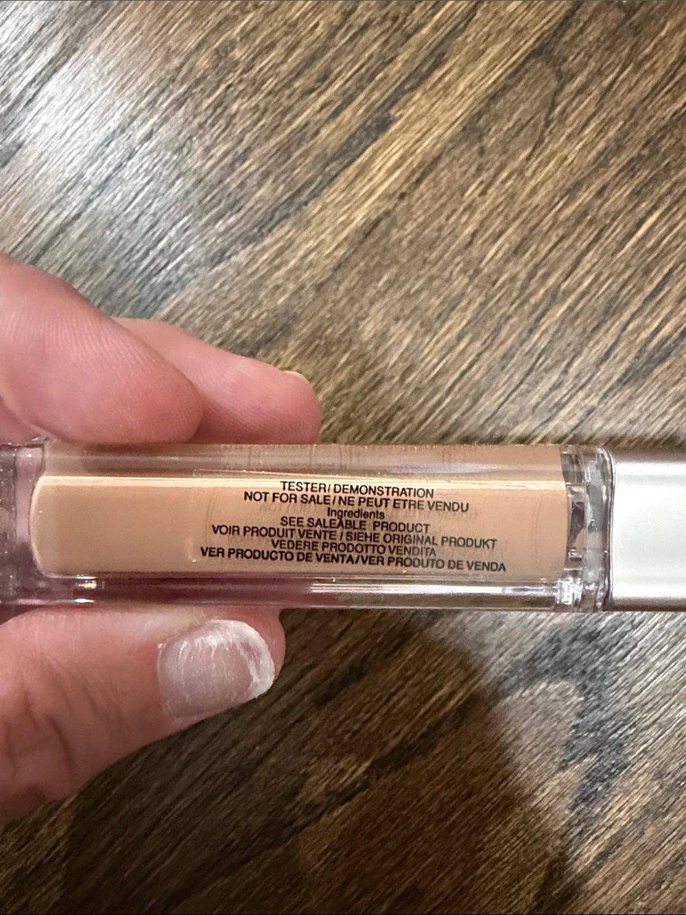 Elizabeth Arden Flawless Finish Skin caring Consealer 445